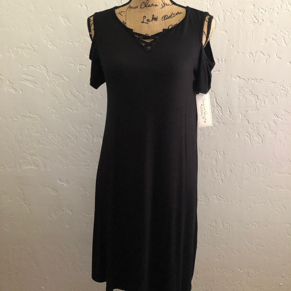 NWT- French Laundry size small black dress